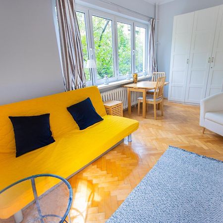 Hoza Str Apt. Great Location. Close To Everything. Apartment Warsaw Exterior photo